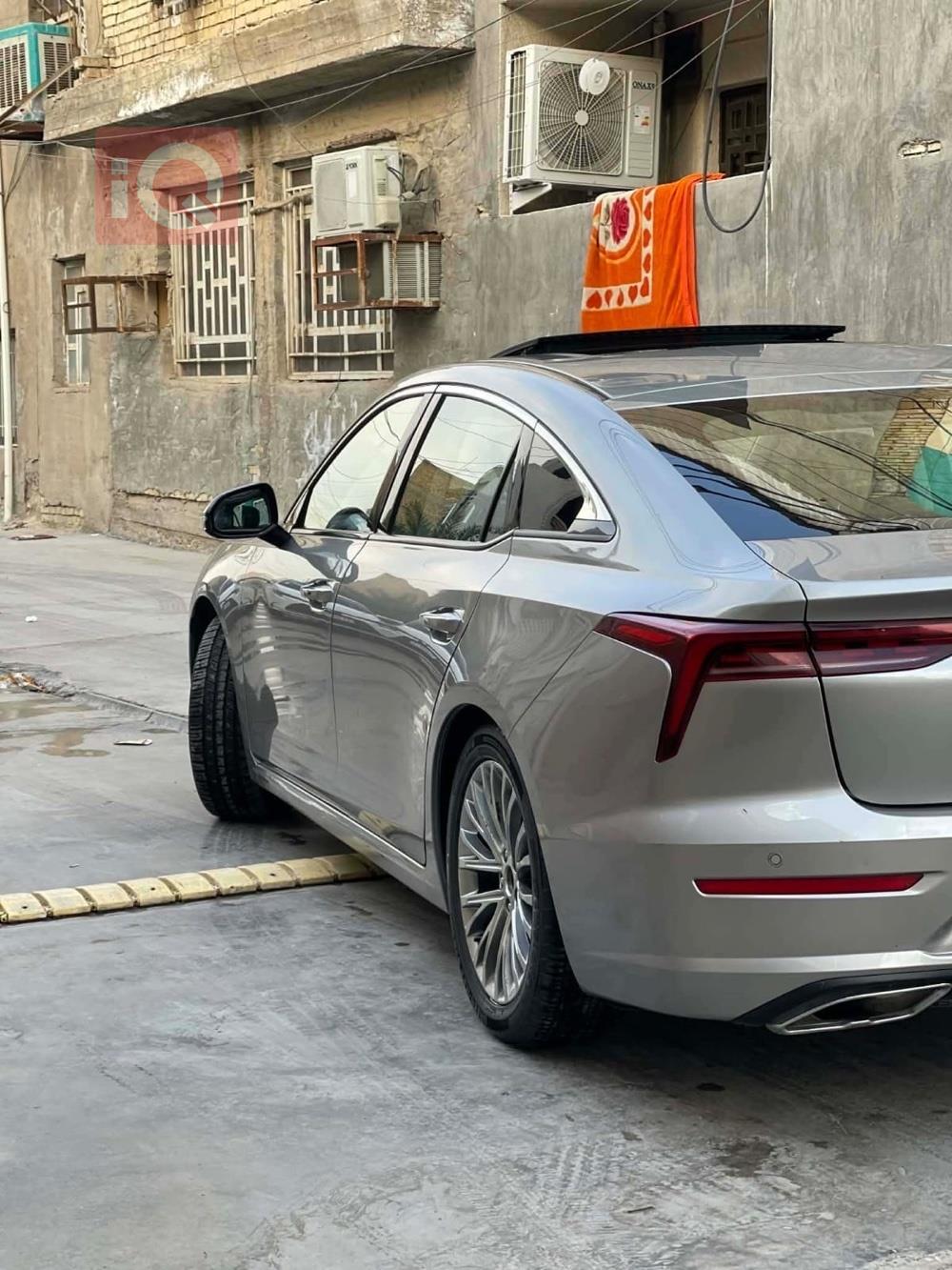 بيستون B70